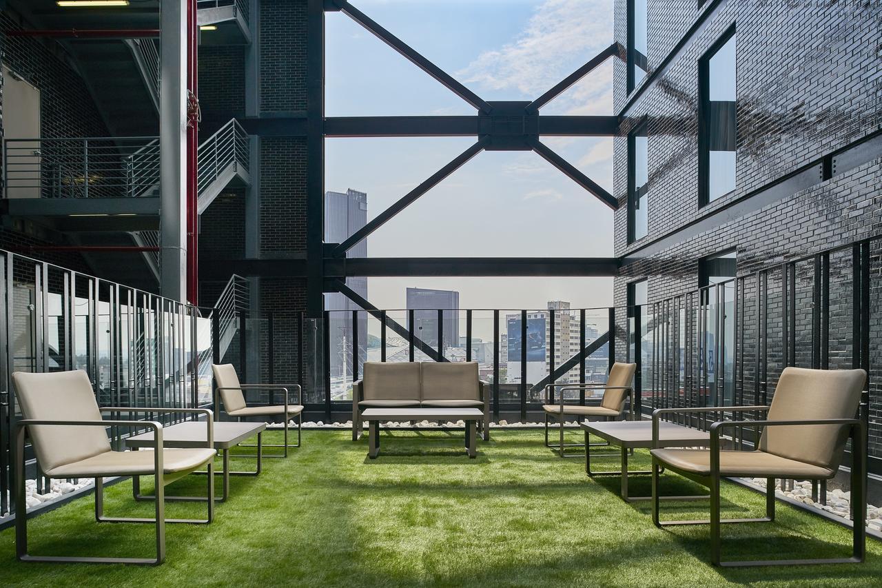 Courtyard By Marriott Mexico City Toreo Extérieur photo